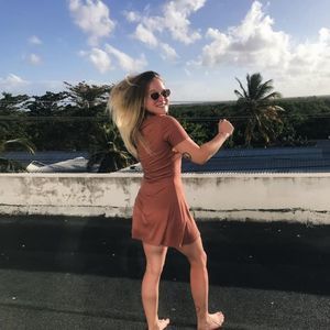 Meet your Posher, Taylor